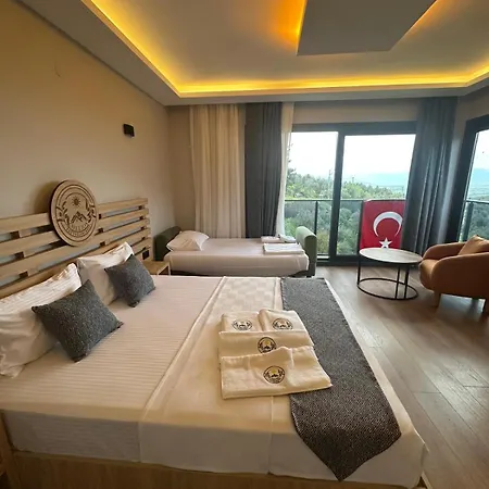 Bed & Breakfast Helios Kaz Daglari Blok2 Ucurumoba